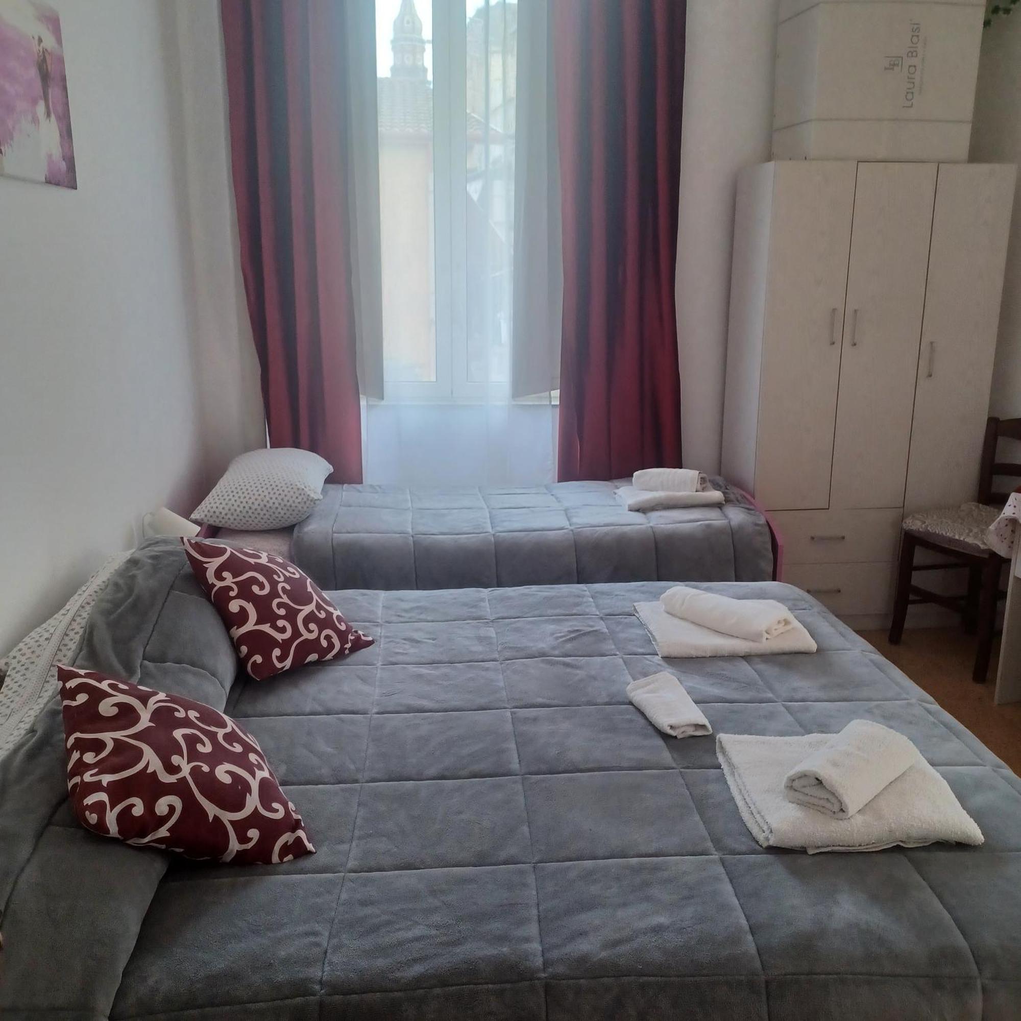 B&B Appartamenti Napoli 外观 照片